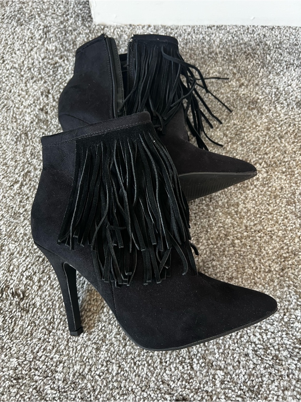 Women’s Black Fringe Suede Ankle Bootie - High Heel